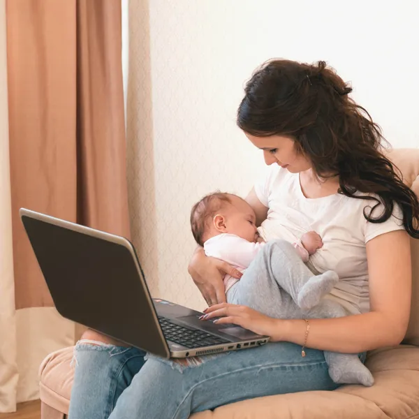 Mother and baby - MilkNotes supports lactation consultants
